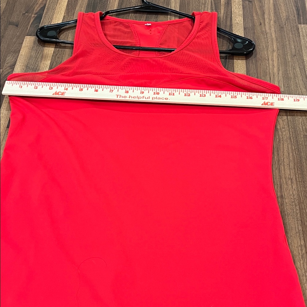 Fabletics Bright Red Mesh-Yoke Athletic Tank - Picture 2 of 5